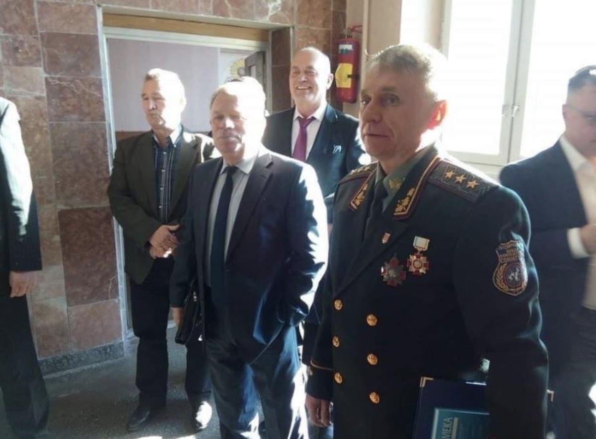 W Kielcach wykładał ukraiński hochsztapler. Cisza nad tą trumną