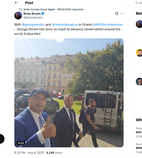 George Simion w Warszawie na inauguracji prezydentury Karola Nawrockiego | źródło: X