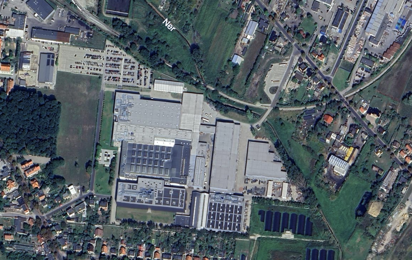 Zakłady FAMOT w Pleszewie | źródło: GoogleEarth